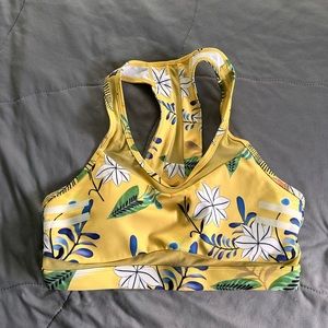 Zyia reflective sports bra